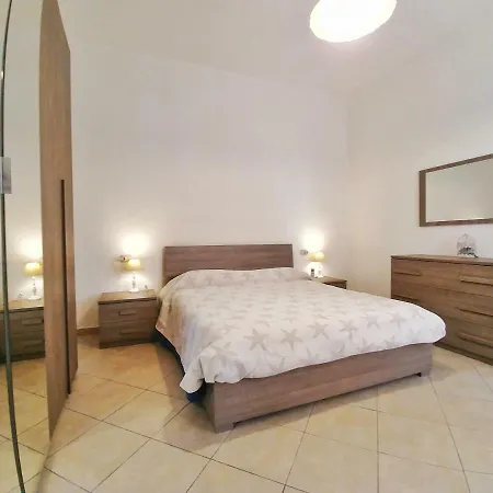 Ferienhaus La Casetta Gialla Olbia